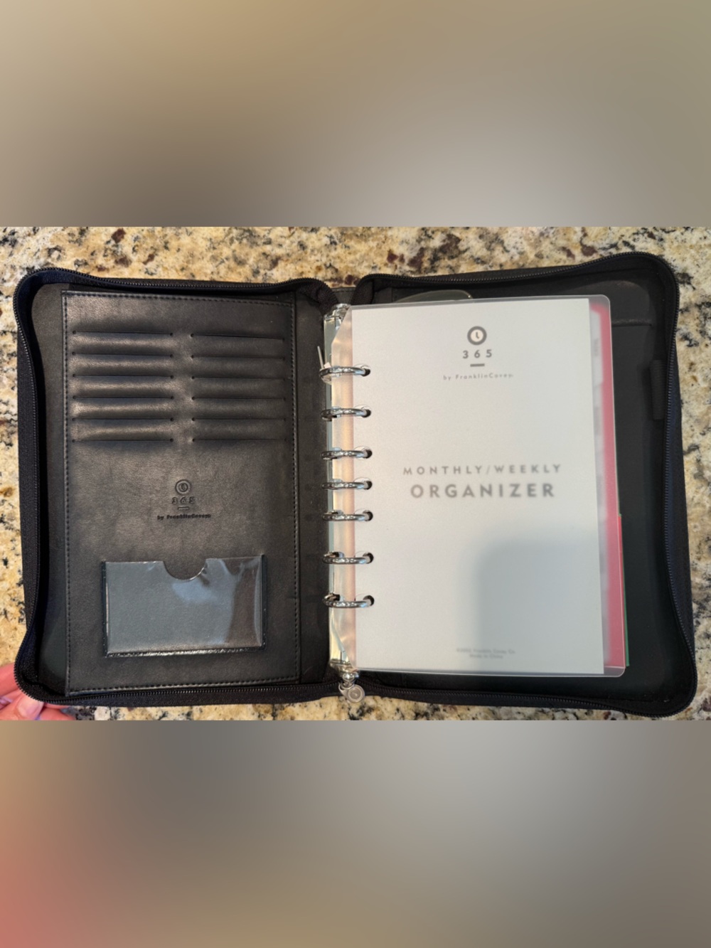 Franklin Covey Black Signature Leather Zipper Planner Binder - Picture 4 of 8